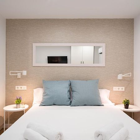 Estudio Deluxe En Jardines Del Triunfo - Гранада Экстерьер фото
