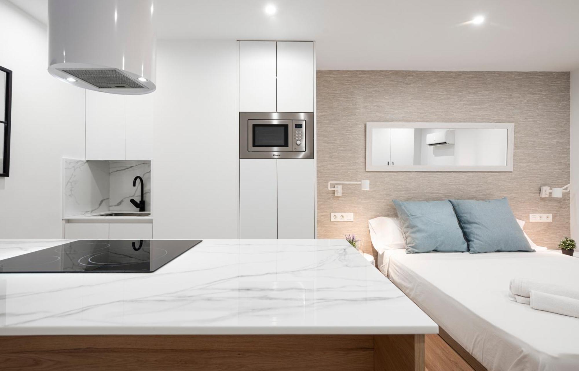 Estudio Deluxe En Jardines Del Triunfo - Гранада Экстерьер фото